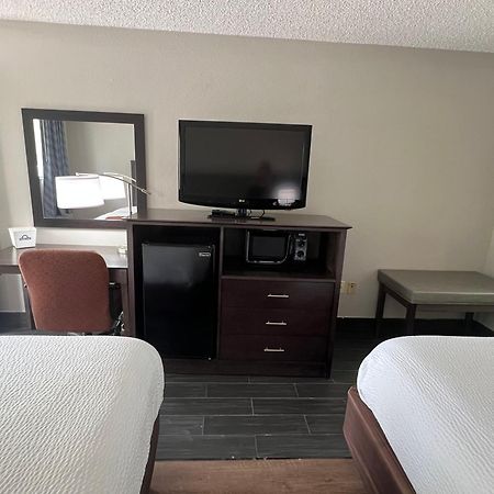 Days Inn & Suites By Wyndham Monroe Ngoại thất bức ảnh