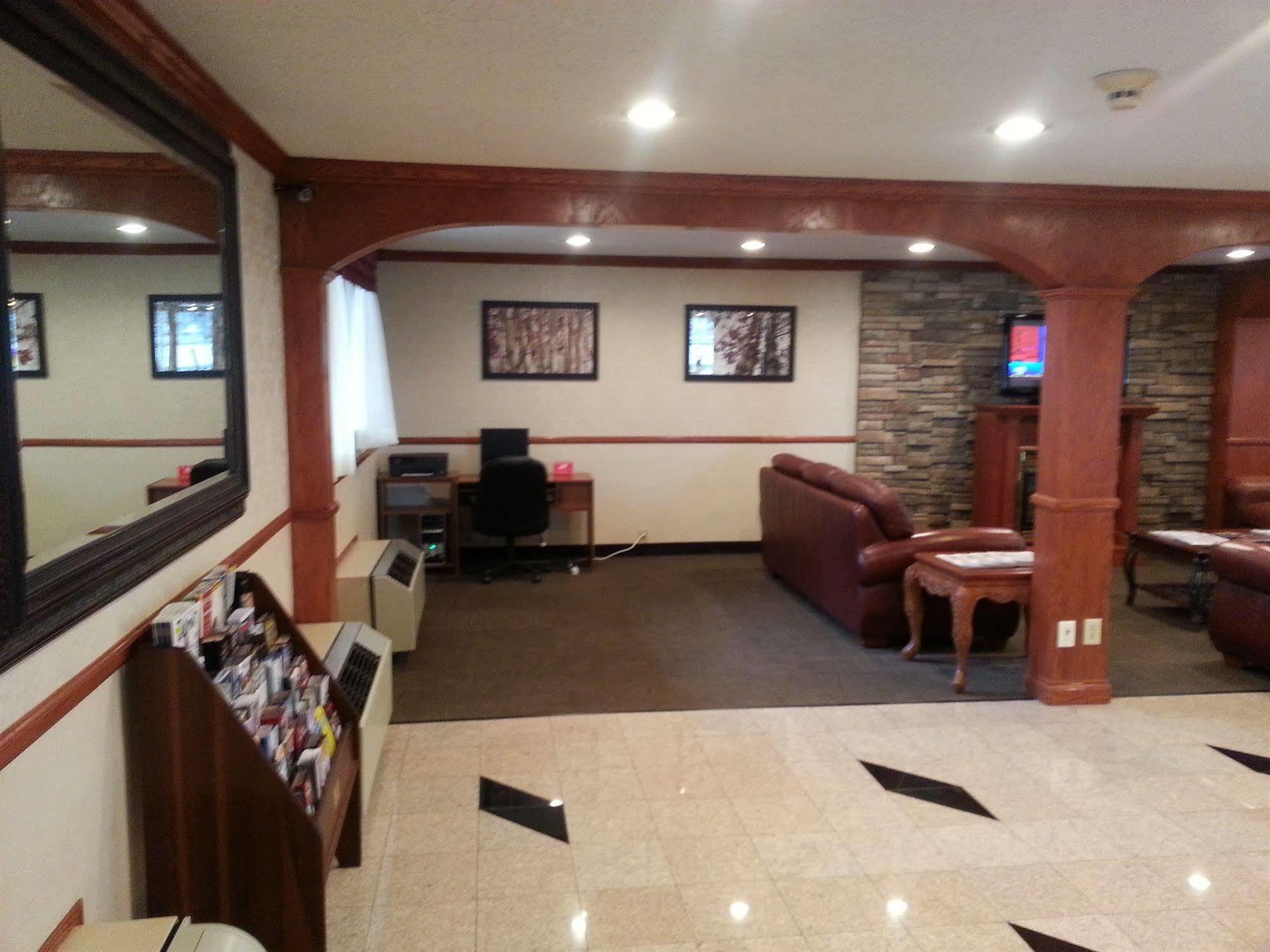Days Inn & Suites By Wyndham Monroe Ngoại thất bức ảnh